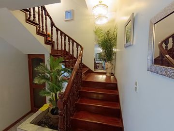 ¡OCASIÓN! VENTA DE CASA EN BUSTAMANTE - AREQUIPA