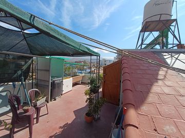 ¡OCASIÓN! VENTA DE CASA EN BUSTAMANTE - AREQUIPA