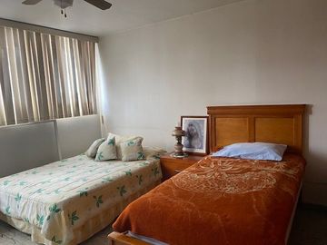 SE VENDE COMO TERRENO, MAGNIFICA PROPIEDAD EN VENTA IDEAL PARA INVERSIONISTAS.