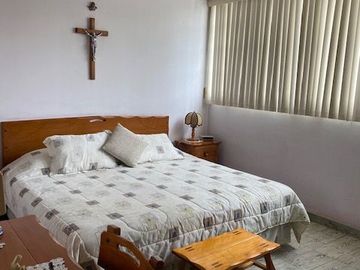 SE VENDE COMO TERRENO, MAGNIFICA PROPIEDAD EN VENTA IDEAL PARA INVERSIONISTAS.