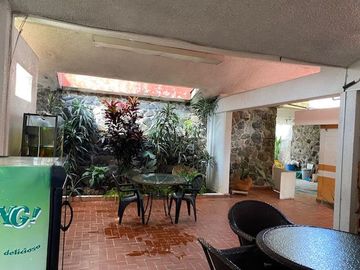 SE VENDE COMO TERRENO, MAGNIFICA PROPIEDAD EN VENTA IDEAL PARA INVERSIONISTAS.