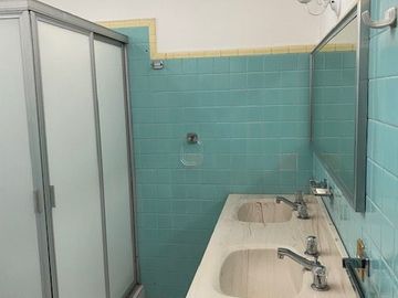 SE VENDE COMO TERRENO, MAGNIFICA PROPIEDAD EN VENTA IDEAL PARA INVERSIONISTAS.