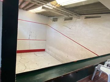 SE VENDE COMO TERRENO, MAGNIFICA PROPIEDAD EN VENTA IDEAL PARA INVERSIONISTAS.