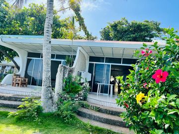 BEACH HOUSE OPENSUN 13 for Sale Seashore Tingko White Beach, Cebu Philippines