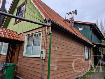 Propiedad comercial en sector Isla Teja
