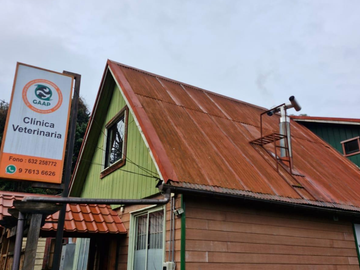 Propiedad comercial en sector Isla Teja