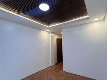 3-Storey Townhouse for Sale in Quezon City near E. Rod and Banawe Streets / Welcome Rotonda