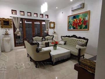 2. Komplek Kasturi, Bintaro Sektor 9