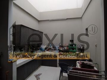 DIJUAL CEPAT (OWNER BU) RUMAH DI VILLA MELATI MAS, SERPONG