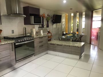 CASA EN VENTA EN HUIXQUILUCAN EDOMEX COL PARQUES DE LA HERRADURA