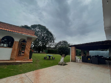🚩🏡 🚩 EXCELENTE OPORTUNIDAD GRAN CASA EN VENTA a $6,129,630 m/n 608.50m2 de Construcción 1,922m2 de Terreno en Canalejas Jilotepec Estado de México