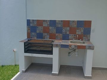 CASA NUEVA TOTALMENTE EQUIPADA EN YAUTEPEC, MORELOS