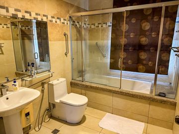 Tagaytay Condominium for sale in Woodridge Place, Cavite City Fully-Furnished 4 Bedroom 4BR