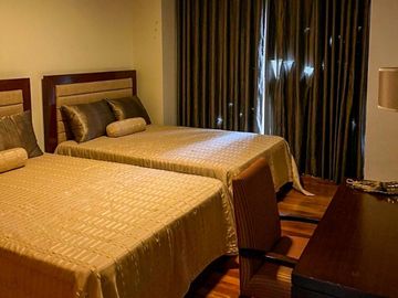 Tagaytay Condominium for sale in Woodridge Place, Cavite City Fully-Furnished 4 Bedroom 4BR