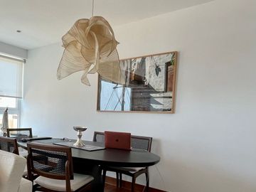 HERMOSO DEPARTAMENTO DE LUJO EN EDIFICIO MODERNO CON VISTA AL MAR