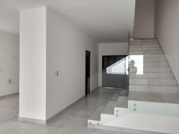 Casa en venta en Lomas del Vergel