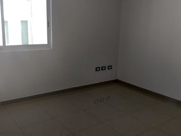Casa amplia con jardín en venta en Morillotla, Puebla, cerca UDLAP, UVM, salida a Atlixco