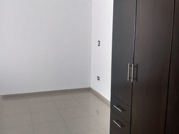 Casa amplia con jardín en venta en Morillotla, Puebla, cerca UDLAP, UVM, salida a Atlixco