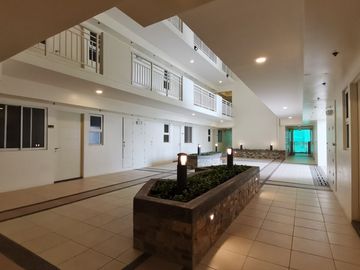 Save 1.4M! 1 Bedroom Corner Unit 38sqm Prisma Residences Pre Selling Resale Condo in Bagong Ilog Pasig near Rizal Medical Center BGC Capitol Commons