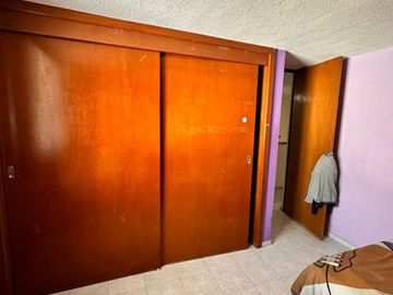 VENTA DE CASA EN ESQUINA CON 5 HABITACIONES