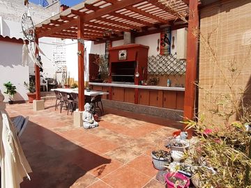 Vendo hermosa Casa Jardines del Sur
