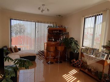 Vendo hermosa Casa Jardines del Sur