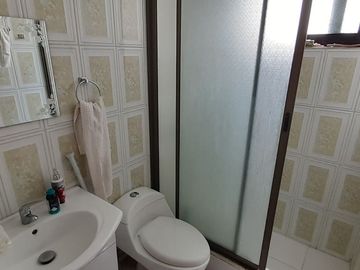 Vendo hermosa Casa Jardines del Sur