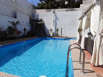 Vendo hermosa Casa Jardines del Sur