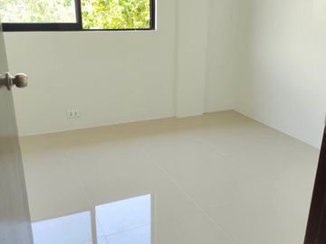 brand new house for sale in Minglanilla Cebu, Near the shoreline