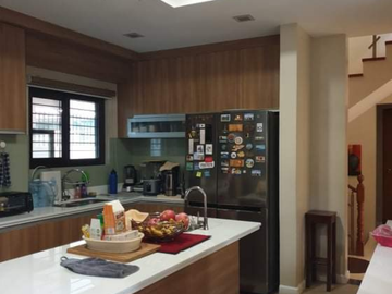 Vista Verde Exec. Village, Cainta Rizal - For SALE