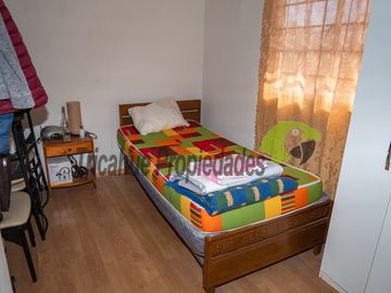 En Vicuña, venta de casa en excelente estado, 2D,  1B y estacionamiento. $49 millones