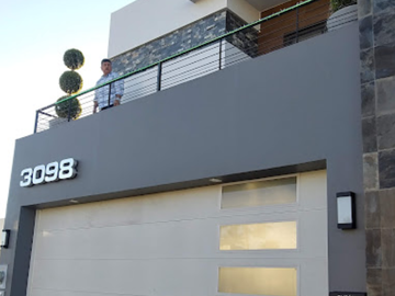 HERMOSA CASA RESIDENCIAL. HAZ CRECER TU INVERSIÓN