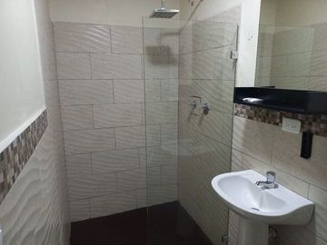 Se vende cabañas en Otavalo en funcionamiento