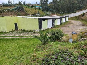 Se vende cabañas en Otavalo en funcionamiento