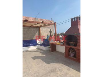 Hermosa Casa De Playa Con Piscina
