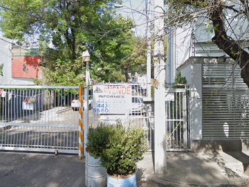 ¡¡¡GRAN OPORTUNIDAD, CASA EN REMATE BANCARIO AL SUR DE LA CDMX, EN UNA DE LAS COLONIAS MÁS TRANQUILAS DE LA METRÓPOLI!!!