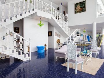 PRIME LOCATION HOUSE FOR SALE AND FOR RENT IN TAGAYTAY