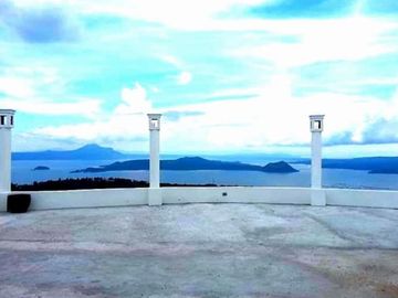 PRIME LOCATION HOUSE FOR SALE AND FOR RENT IN TAGAYTAY
