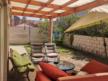 Muy linda Casa Albatros 4 dormitorios Estancia Liray Colina