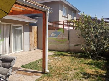 Muy linda Casa Albatros 4 dormitorios Estancia Liray Colina