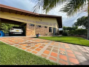 Casa Campestre en venta - Zona Tebaida