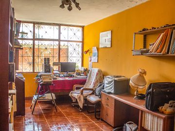 Hermosa Casa en Venta en Chorrillos