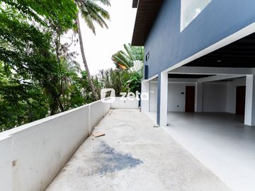 Xavier Estates Middle Ridge Lot House with View
