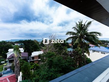 Xavier Estates Middle Ridge Lot House with View