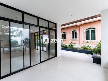 Xavier Estates Middle Ridge Lot House with View