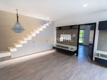 Excelente casa en venta en Cañadas de Lago en condominio