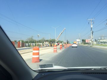 Terreno en venta de 1 hectárea sobre Av Lincoln, uso comercial, excelente para CEDIS o producción