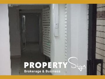 Local / Oficina Barcelona - Av. Pedro De Valdivia / L-24