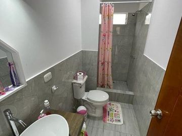 Se Vende Casa De 2 Pisos + Azotea En Hermoso Condominio