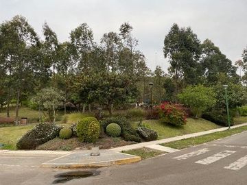 Se Vende Casa De 2 Pisos + Azotea En Hermoso Condominio